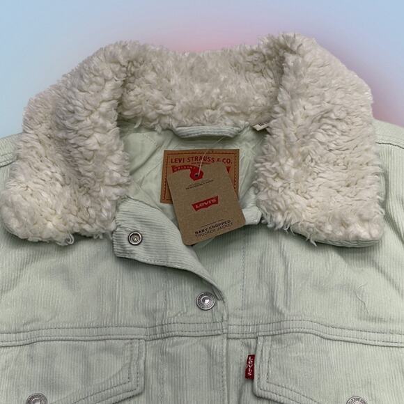 LEVI’s Women’s 2X Light Green BABY CROPPED TRUCKER Jean Jacket - Picture 2 of 3
